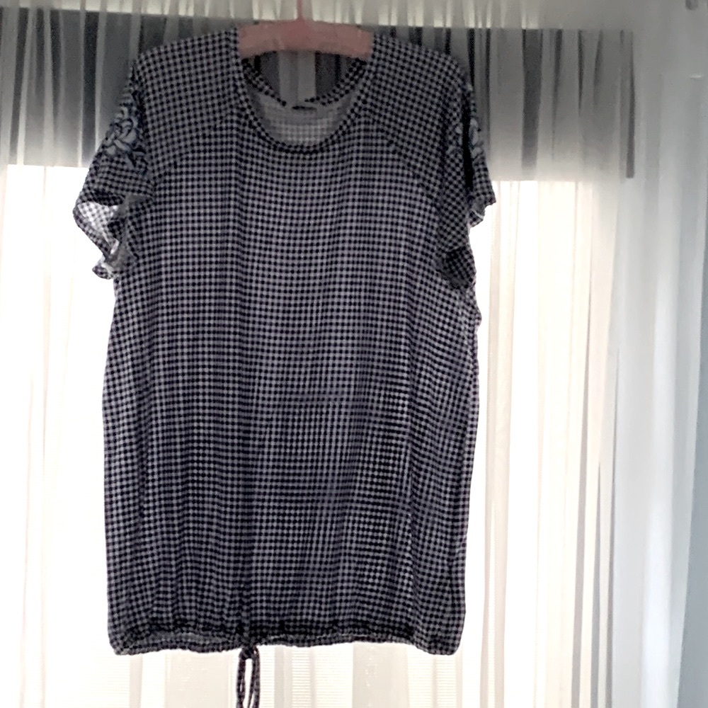 Blue Gingham top, size XL from Reitmans.